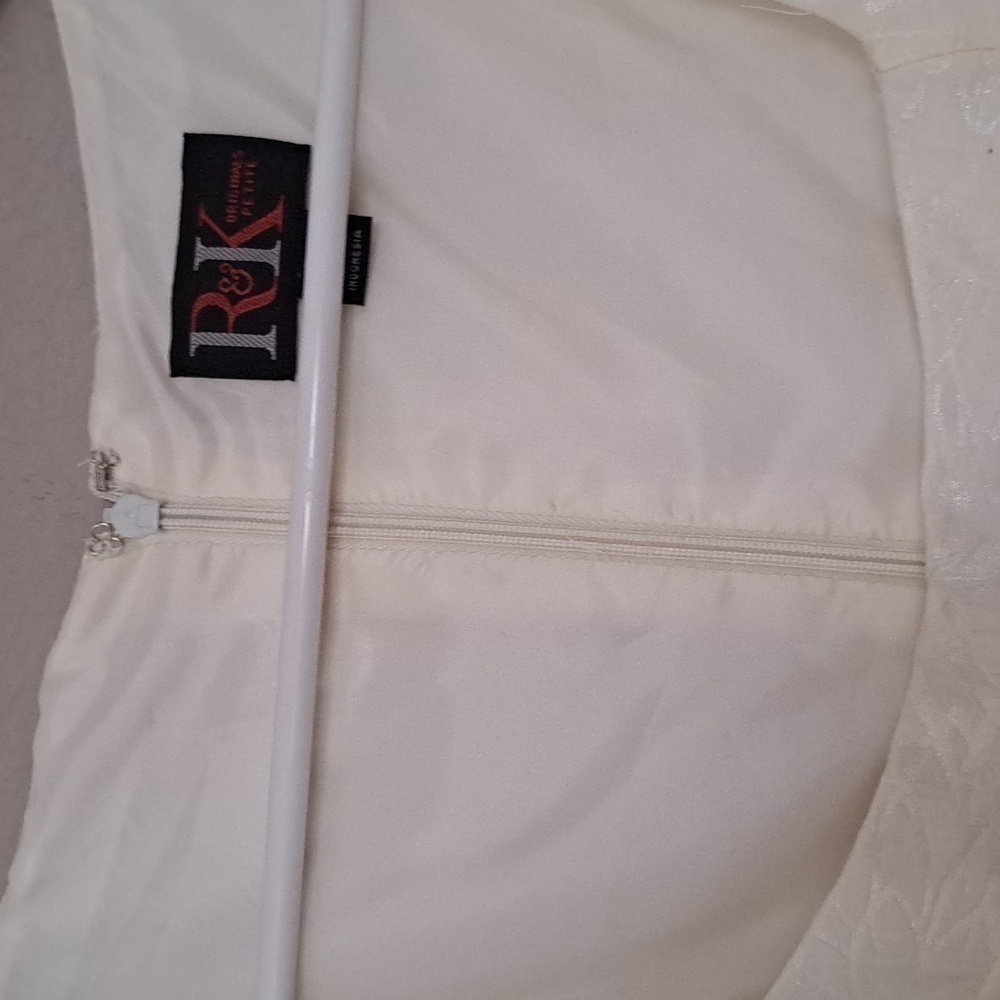 Women's dress Nwot! - Picture 2 of 5